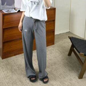 ALO Women's Grey Wide Leg Casual Pants